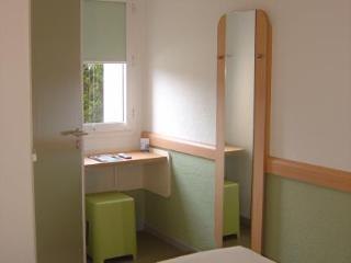 Hotel Ibis Budget Marseille Aeroport Provence Vitrolles (Bouches-du-Rhone)