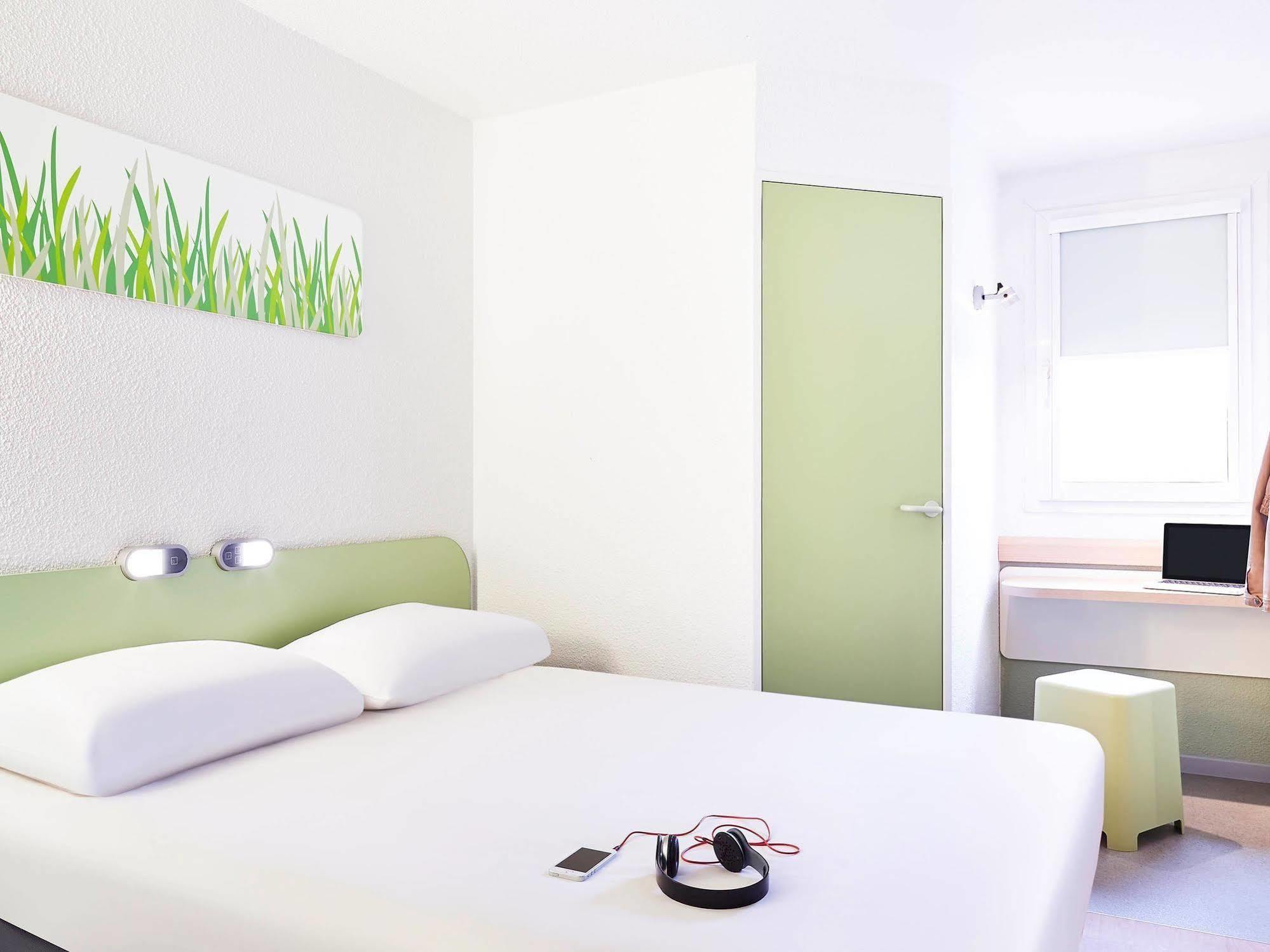 Ibis Budget Marseille Aeroport Provence Hotel Vitrolles (Bouches-du-Rhone)